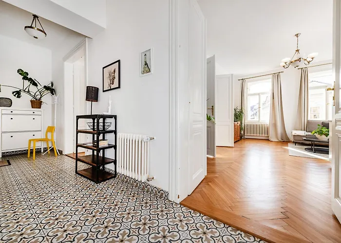 Quiet In The Old Town Apartamento Praga