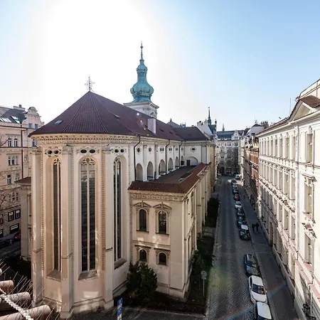 Apartment Quiet In The Old Town Prag