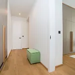 Quiet In The Old Town Apartman *