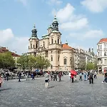 Apartman Quiet In The Old Town